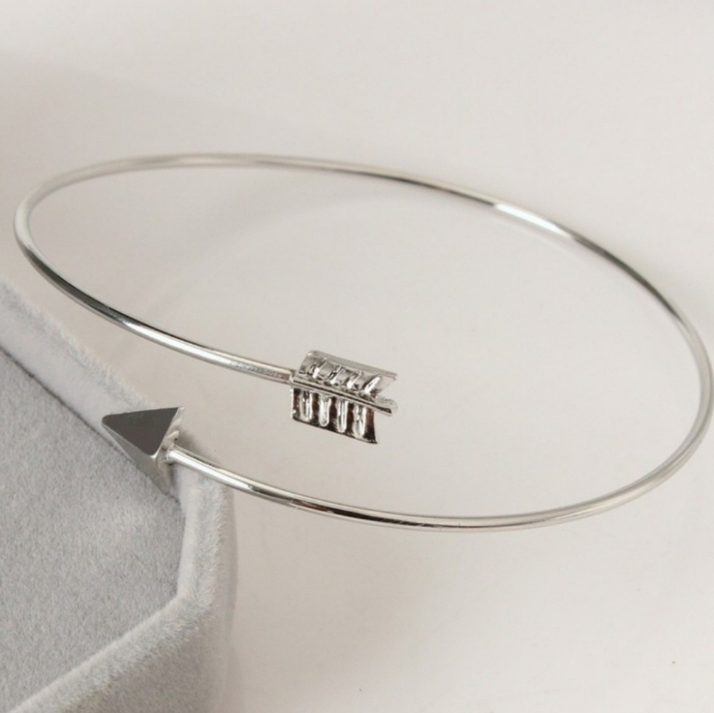 👽Silver Arrow Bracelet/Bangle
